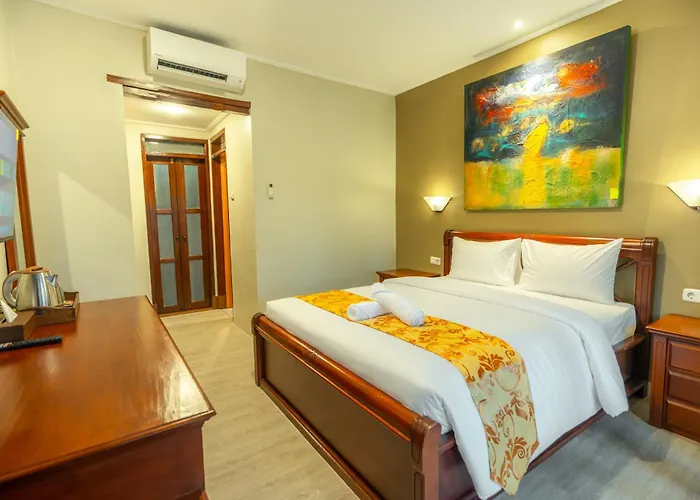 The & Restaurant Hotel